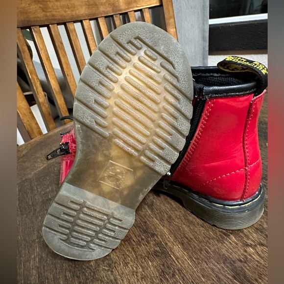 Doc Marten toddler boots 7 - Picture 6 of 6